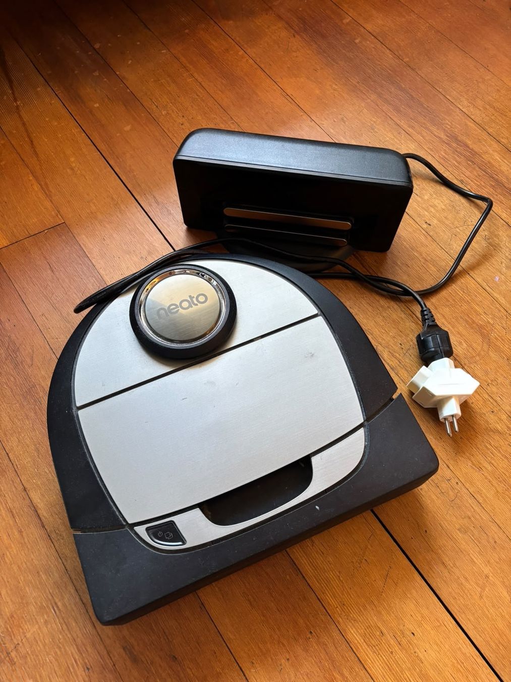 Aspirateurs & Accessoires: Neato Botvac D7 Connected, mit Originalverpackung – D'occasion à Bern par markus_1990