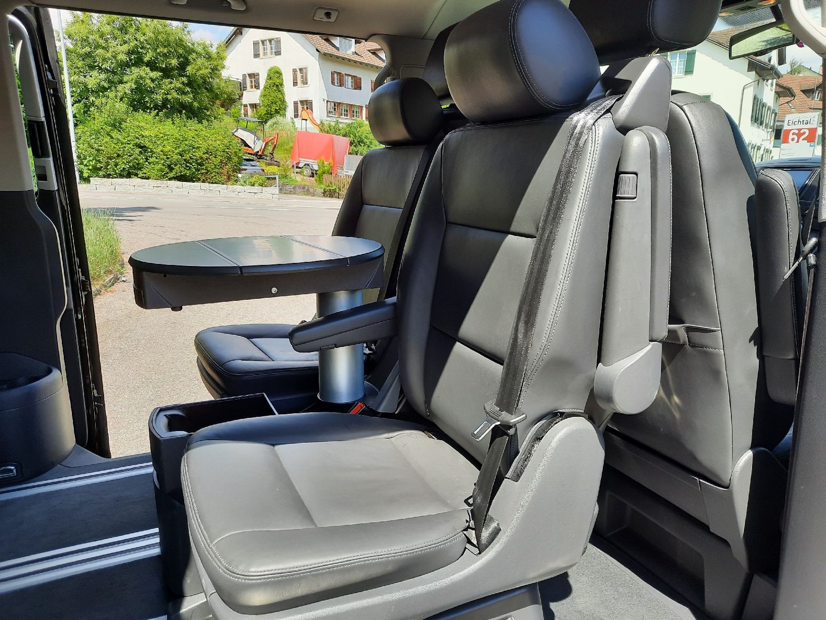 VW Automobili: WV T5 Multivan TDl 4x4 – Usato da Hombrechtikon venduto da dag_zdq8 6