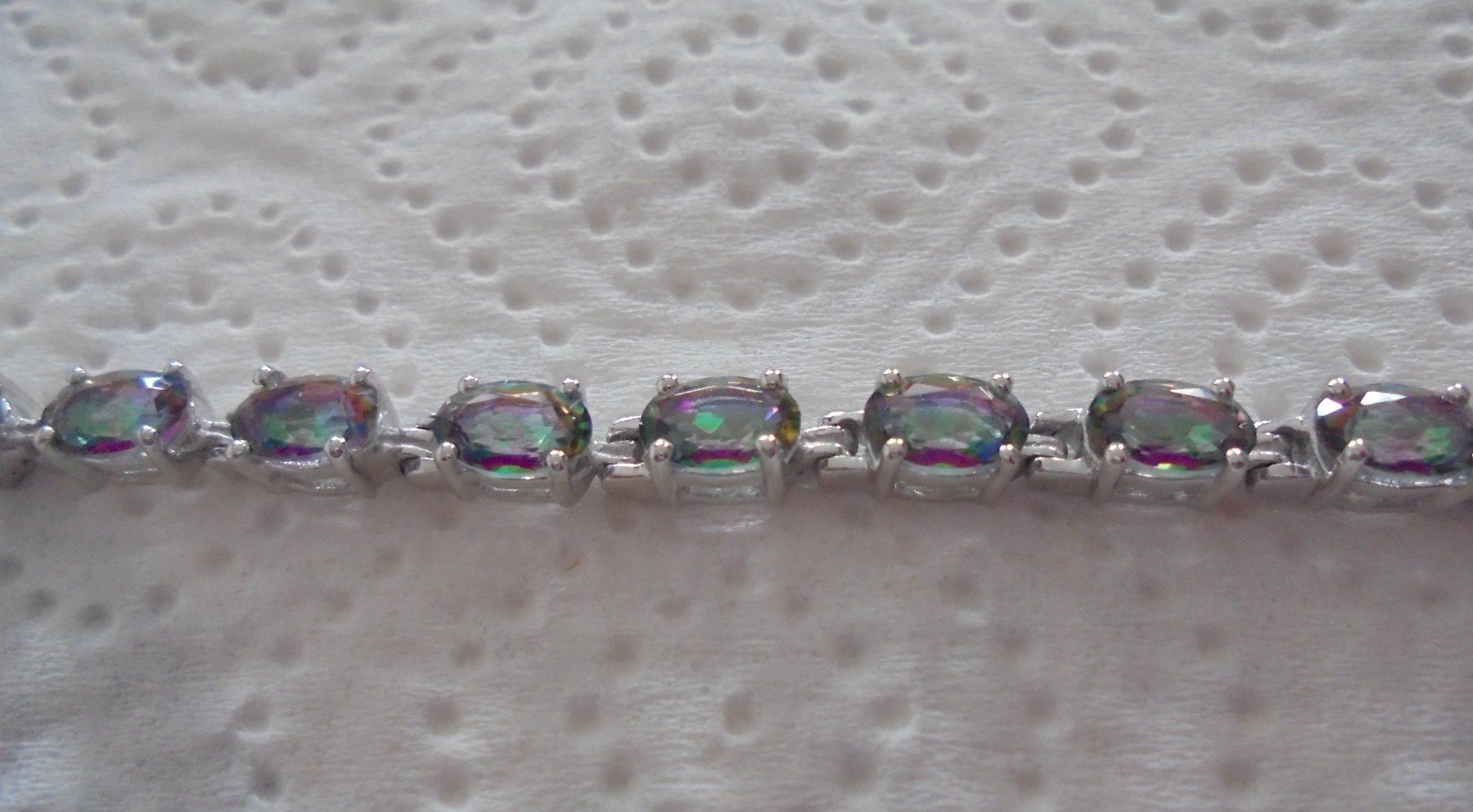 Armbänder & -reifen: Echtschmuck: Mystik-Quarz Armband ca. 19.5 cm. – Neu (gemäss Beschreibung) aus Zuchwil von maumauchi 8