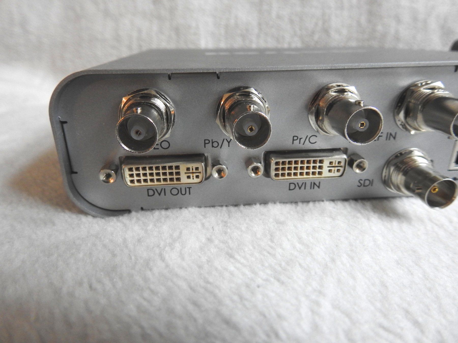 Convertitori: Matrox DVIPLUS DVI Plus HD-SDI Scan Converter - nice working – Usato da Zürich venduto da Malco0 5
