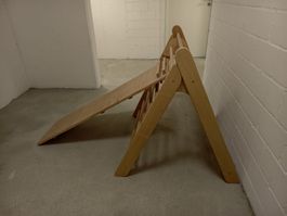 Kletterdreieck mit Sicherung