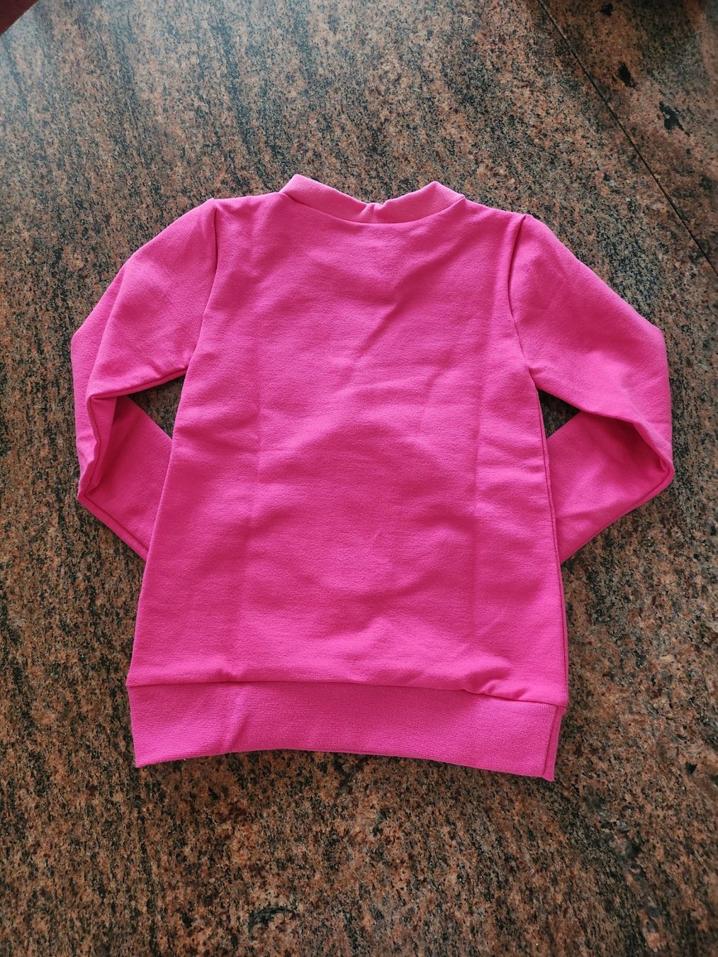 Maglioni & Felpe: Pinkiger Mädchenpulliver Gr. 80 mit Fledermaustasche, neu – Nuovo (secondo la descrizione) da Othmarsingen venduto da pao_2xld 1