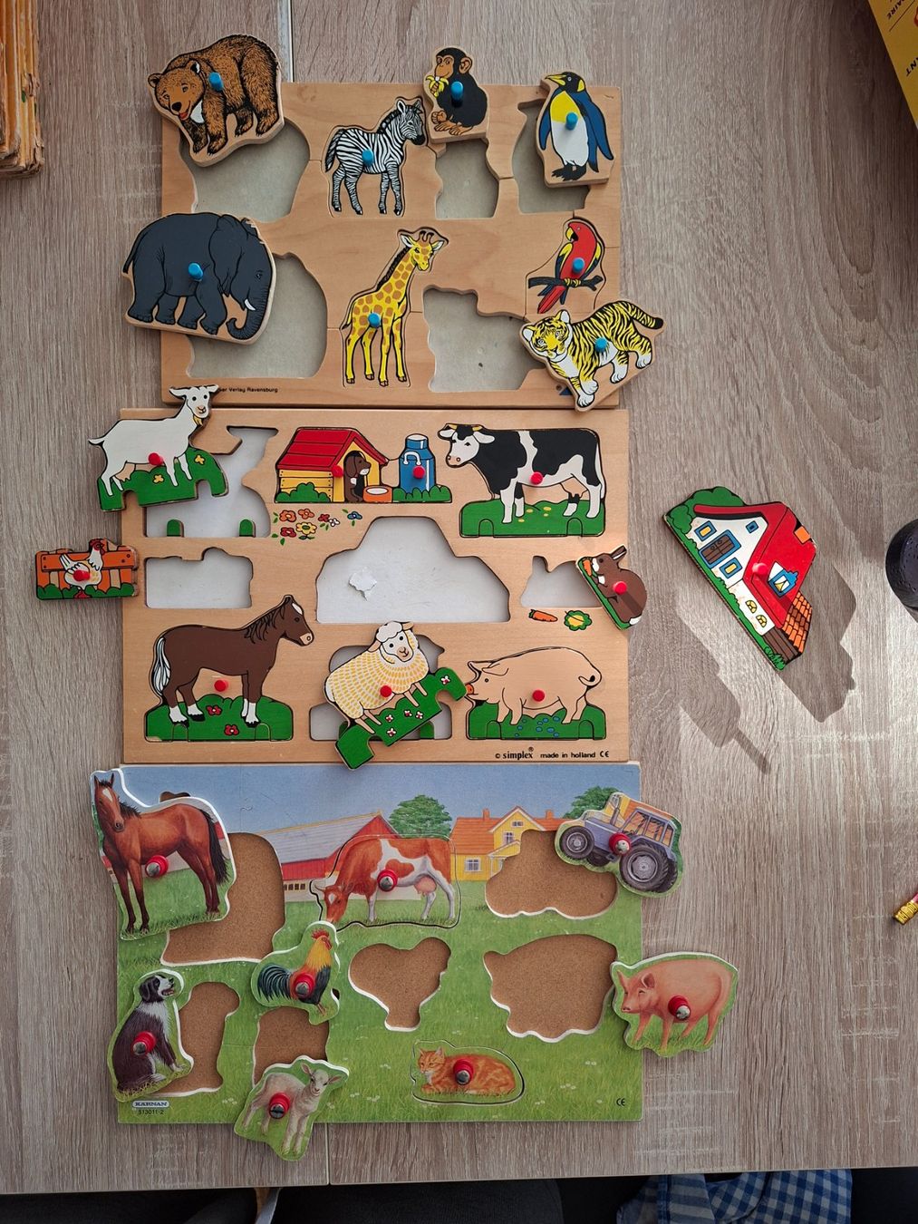 Puzzles: 5 Puzzles en bois, pompier et ferme – Gebraucht aus Prilly von cricri118 3