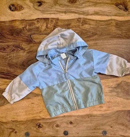 Jacke dünn Frühling/Sommer Grösse 68