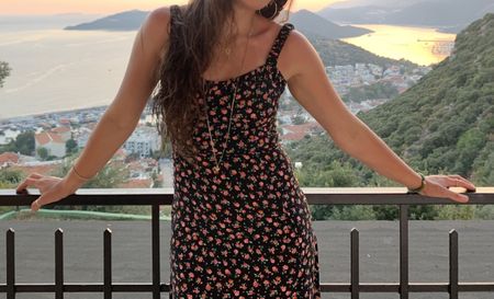 Zara Sommerkleid mit Blumenmuster, Grösse S