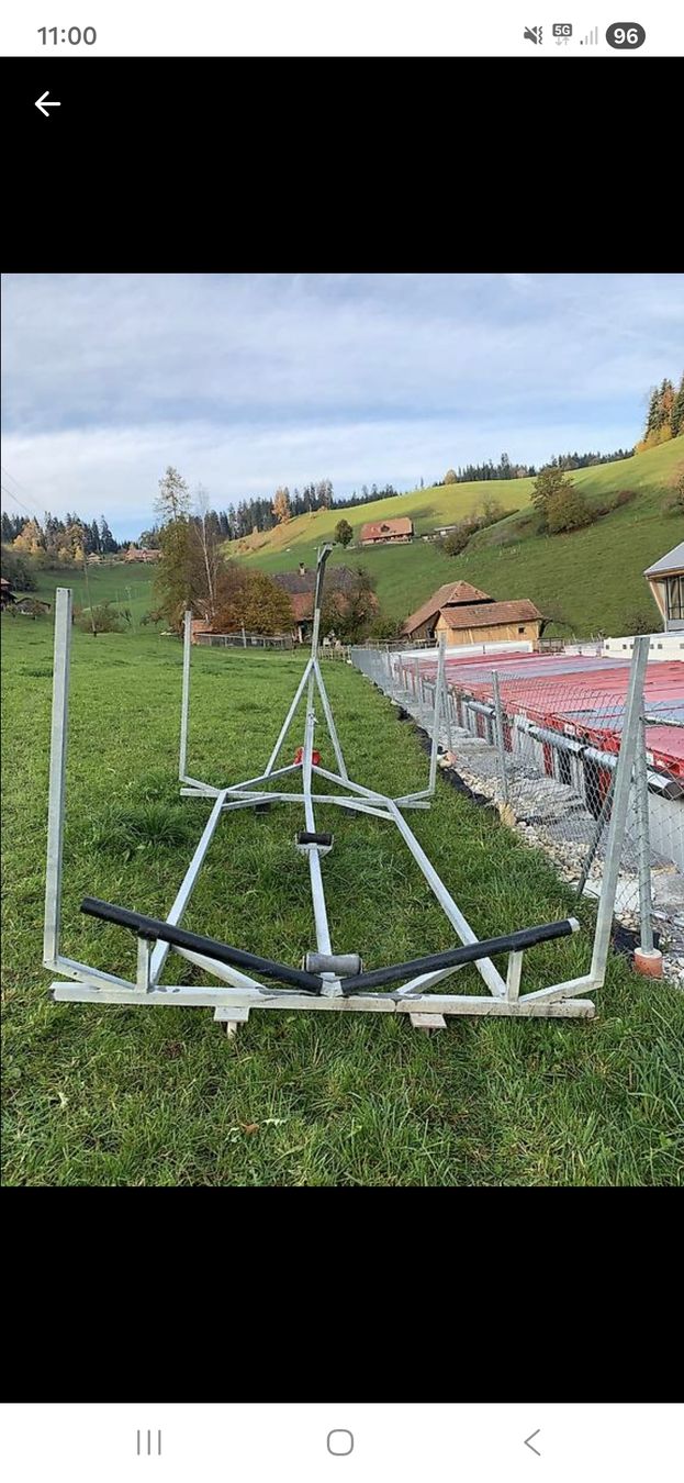 Barche: Boot Schlitten Trailer Gestell für Boot – Usato da Konolfingen venduto da AlbertoTomba