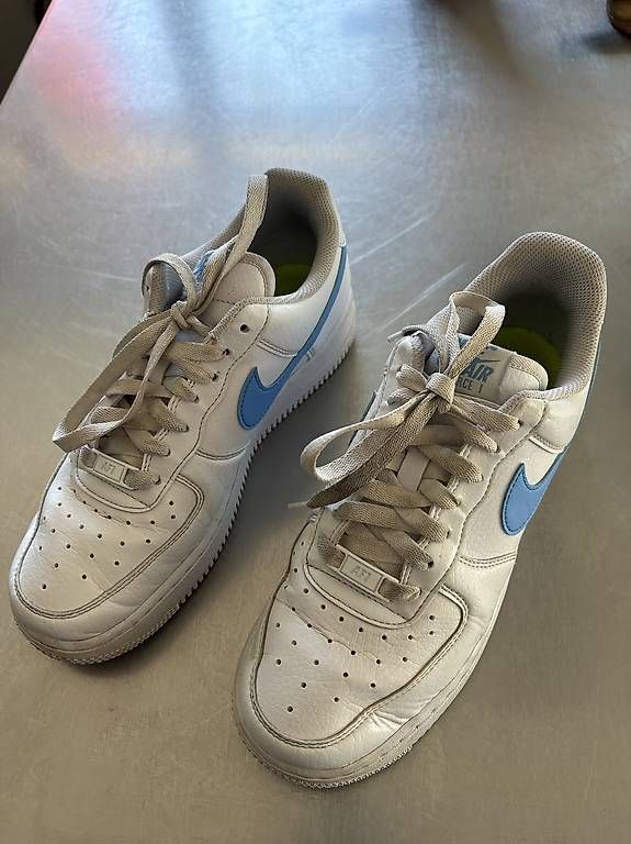 Scarpe da uomo: Nike Air Air Force 1 Gr. 39, US 8 – Usato da Aarwangen venduto da evita1976 2
