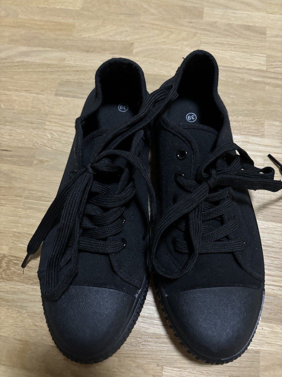 Scarpe da uomo: Turnschuhe  neu – Nuovo (secondo la descrizione) da Zollikofen venduto da dst_6cp2 2
