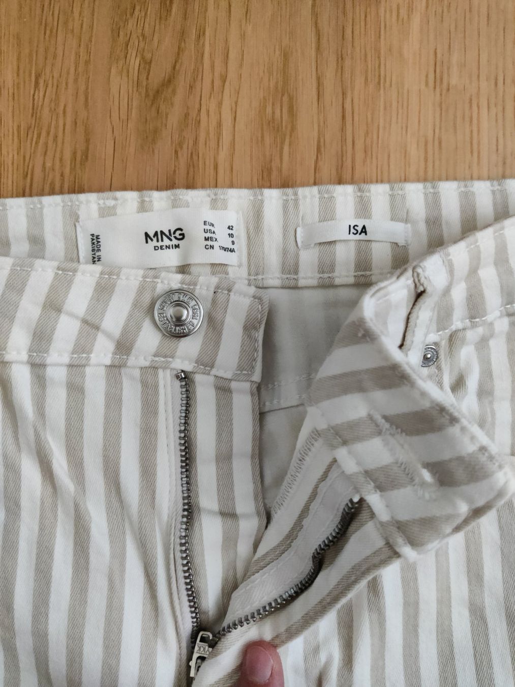 Mango Pantaloni: Mango Hose beige gestreift gr42 – Usato da Schönenwerd venduto da sal_75dx 2
