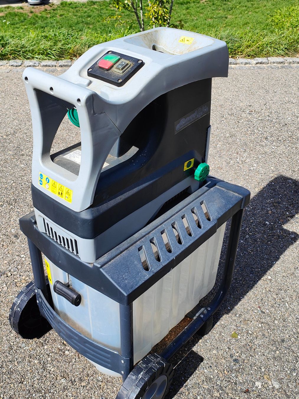Déchiqueteuse: Häcksler mit Walzen – D'occasion à Weiningen TG par Gubi24 2