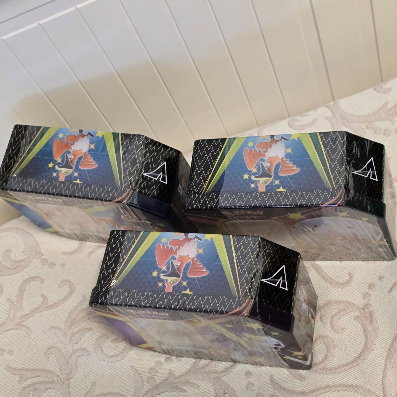 Pokémon Carte collezionabili: Pokémon Shining Fates – Nuovo e nell'imballaggio originale da Basel venduto da Galia2000 1