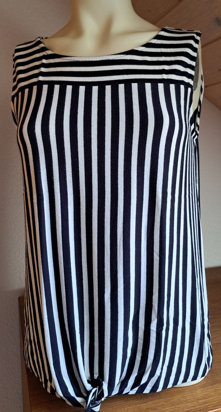 T-shirt: Street One Shirt Gr.38 – Usato da Thalheim AG venduto da Bekuadma