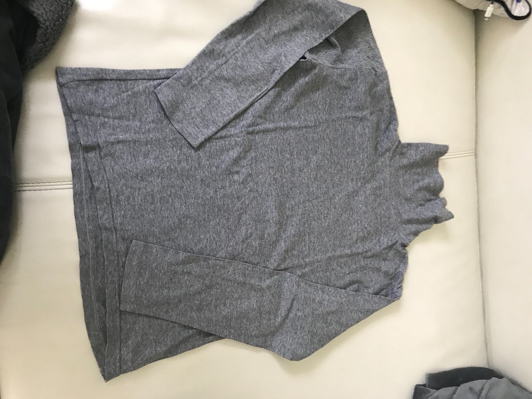 Maglioni & Felpe: Rollkragenpullover Gr. 150 – Usato da Mauren venduto da SB1606 1