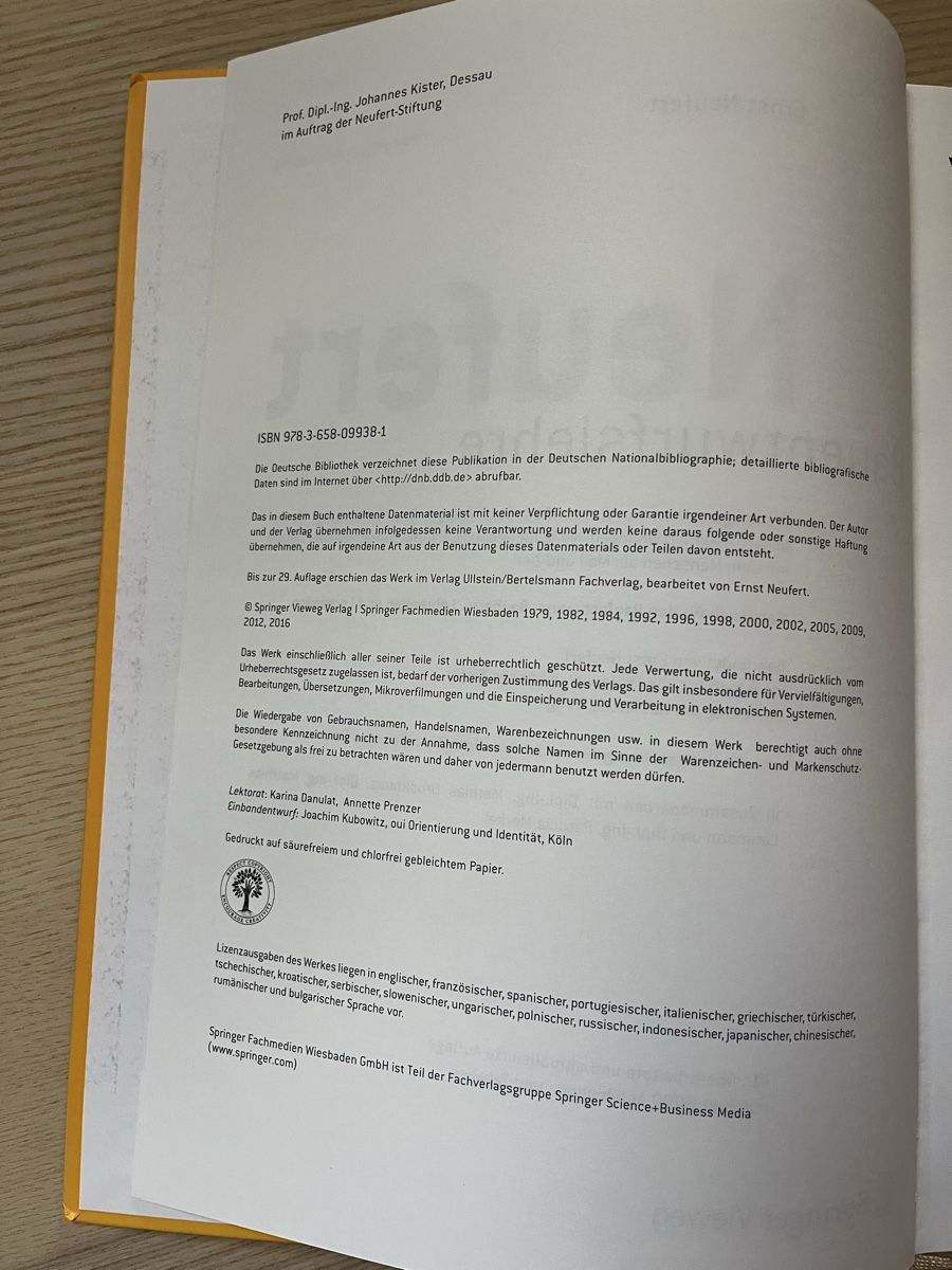Bücher: Neufert – Gebraucht aus Bern von fel_r5br 5