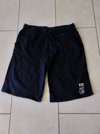 KURZE TRAINERHOSE FÜR JUNGEN GR.182 (MÄNNERHOSE CA. GR.M)