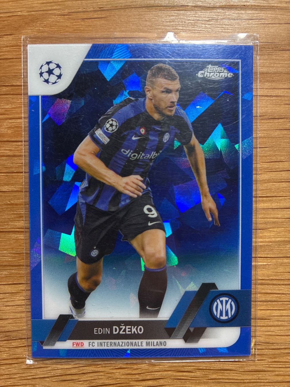 Topps Carte collezionabili: Topps Chrome Sapphire Edin Dzeko – Usato da Wangenried venduto da Garagara