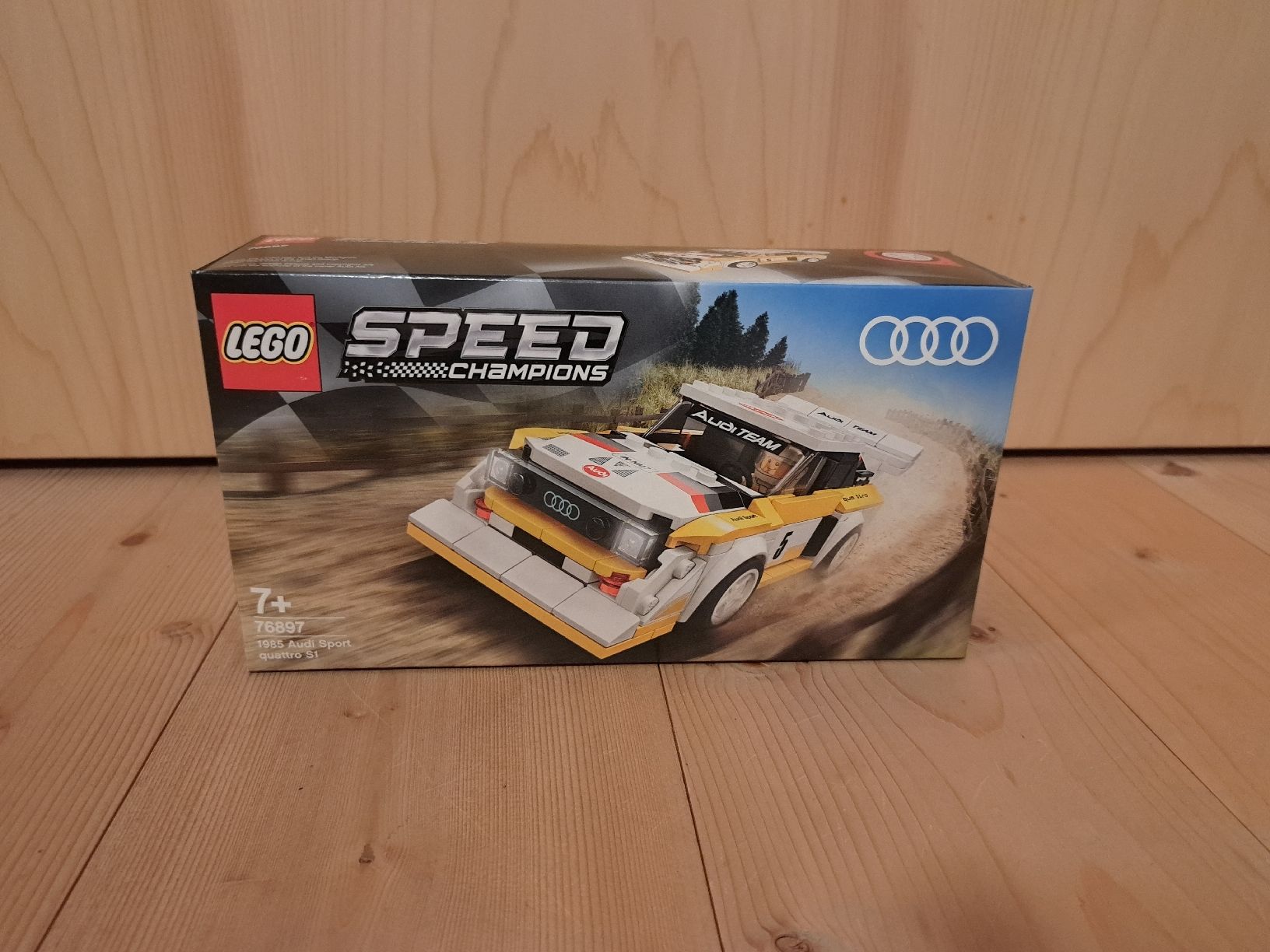 Lego Kit di costruzioni: Lego Audi 76897 – Nuovo e nell'imballaggio originale da Lenk im Simmental venduto da Kadett8