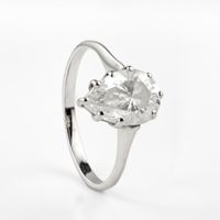 Vintage-Ring aus 18-karätigem Weißgold mit Zirkonia