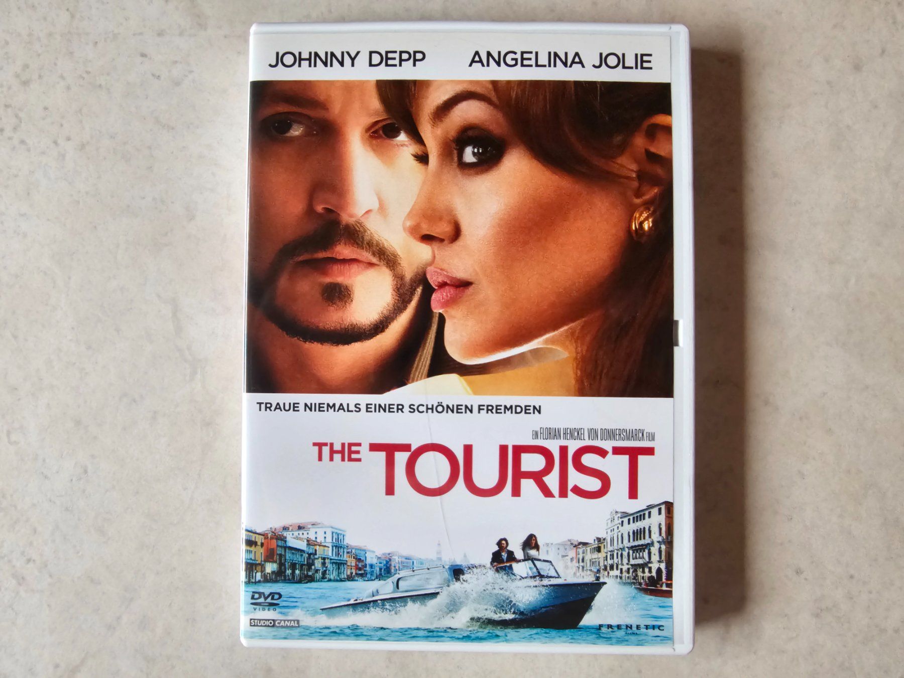 Alle DVDs: The Tourist – Gebraucht aus Schneisingen von backstore24