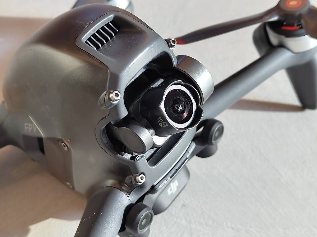 DJI Videocamere: DJI FPV + FLYMORE KIT + ND-Filter + Koffer – Usato da Domat/Ems venduto da frt2010 1