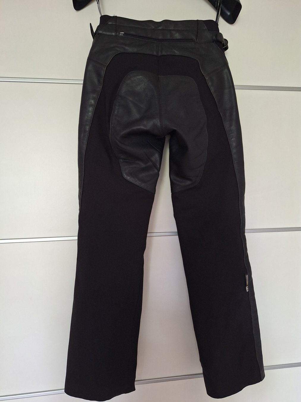 Hosen: Motorrad Lederhose Difi Damen – Gebraucht aus Wohlen AG von cvo_7l2k 1