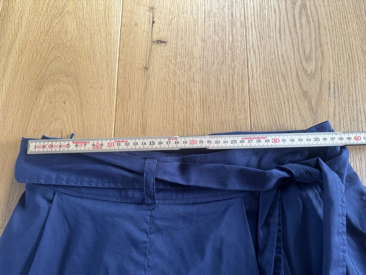 Esprit Gonne: Blauer Esprit Rock Gr 38 – Usato da Luzern venduto da wet_7bm6 2