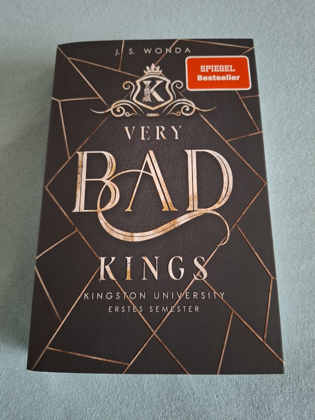 Bücher: "Very Bad Kings" von J.S. Wonda – Neu (gemäss Beschreibung) aus Mettendorf TG von tam_x6lh