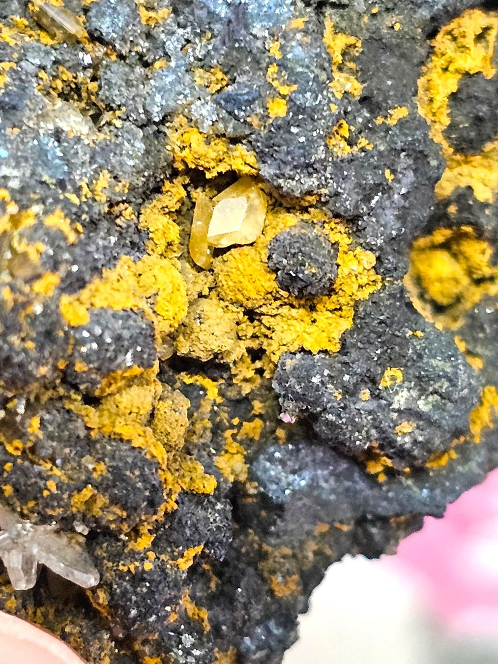 Minerali & Pietre curative: Anglesite and Cerrusite  on Galena Tsumeb Mine Namibia – Usato da Figino venduto da panshop 6