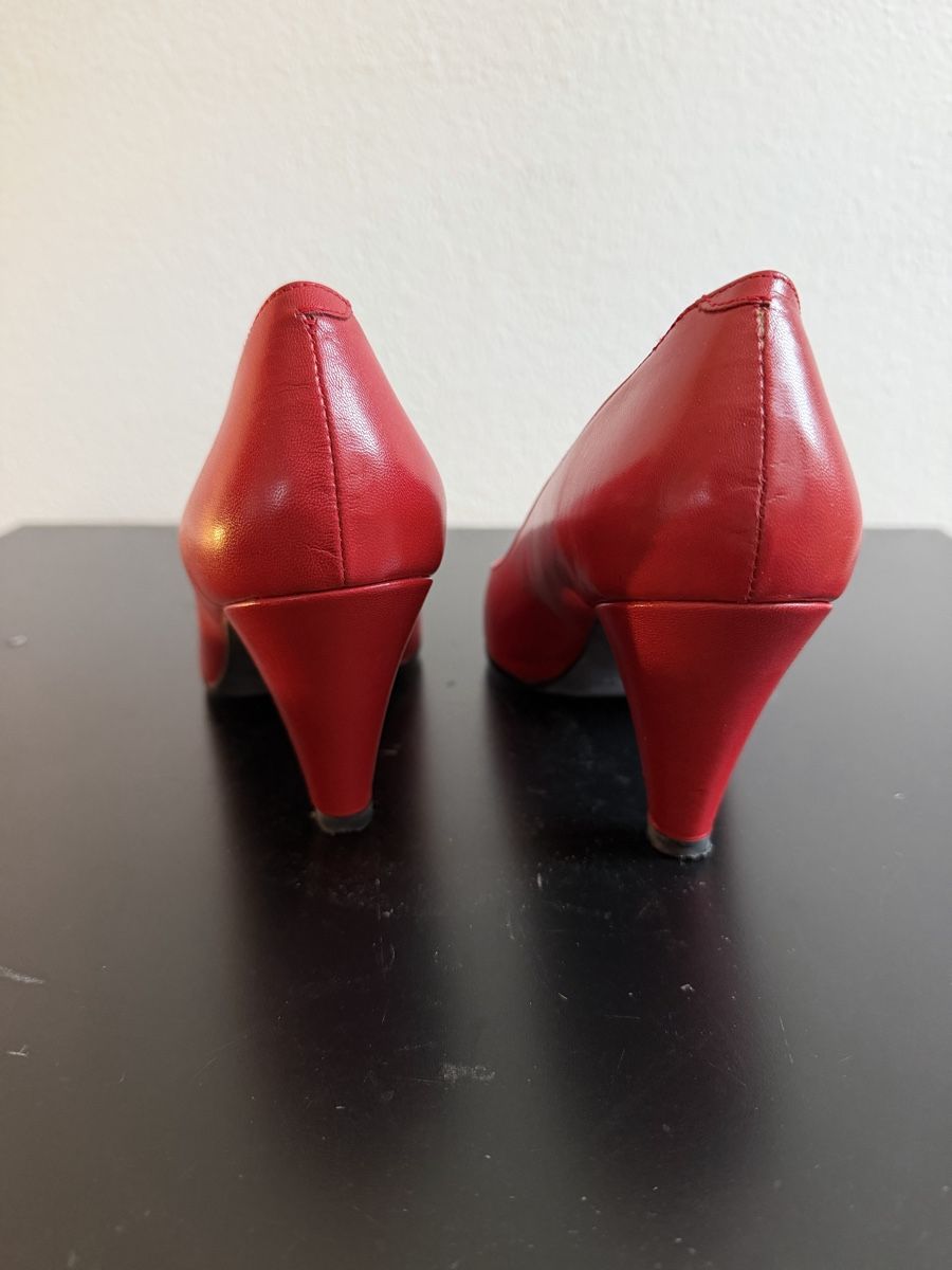 Damenschuhe: Varese Leder Pump rot Grösse 38 – Gebraucht aus Schwarzenegg von sbuergy 5