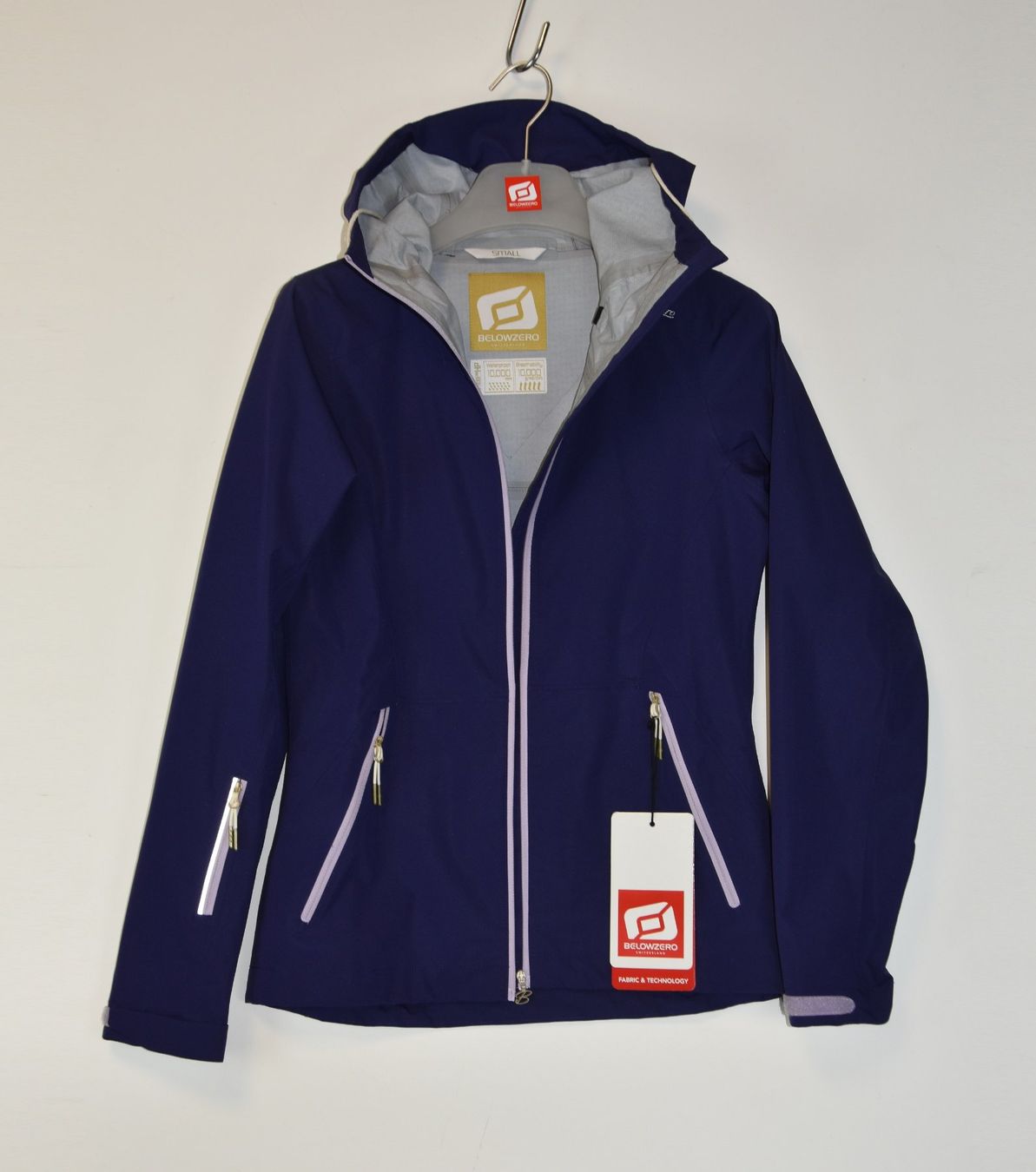 Jacken: BelowZero Damen Regen Jacke Windjacke Watterproof/Lilla/Gr.S – Neu und originalverpackt aus Wohlenschwil von EddieS-Outlet
