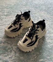 Nouvelles baskets en cuir, taille 36