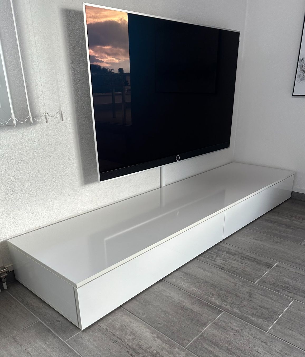 Meubles TV: Fernsehmöbel Extra Breit – D'occasion à Spiez par Brando2