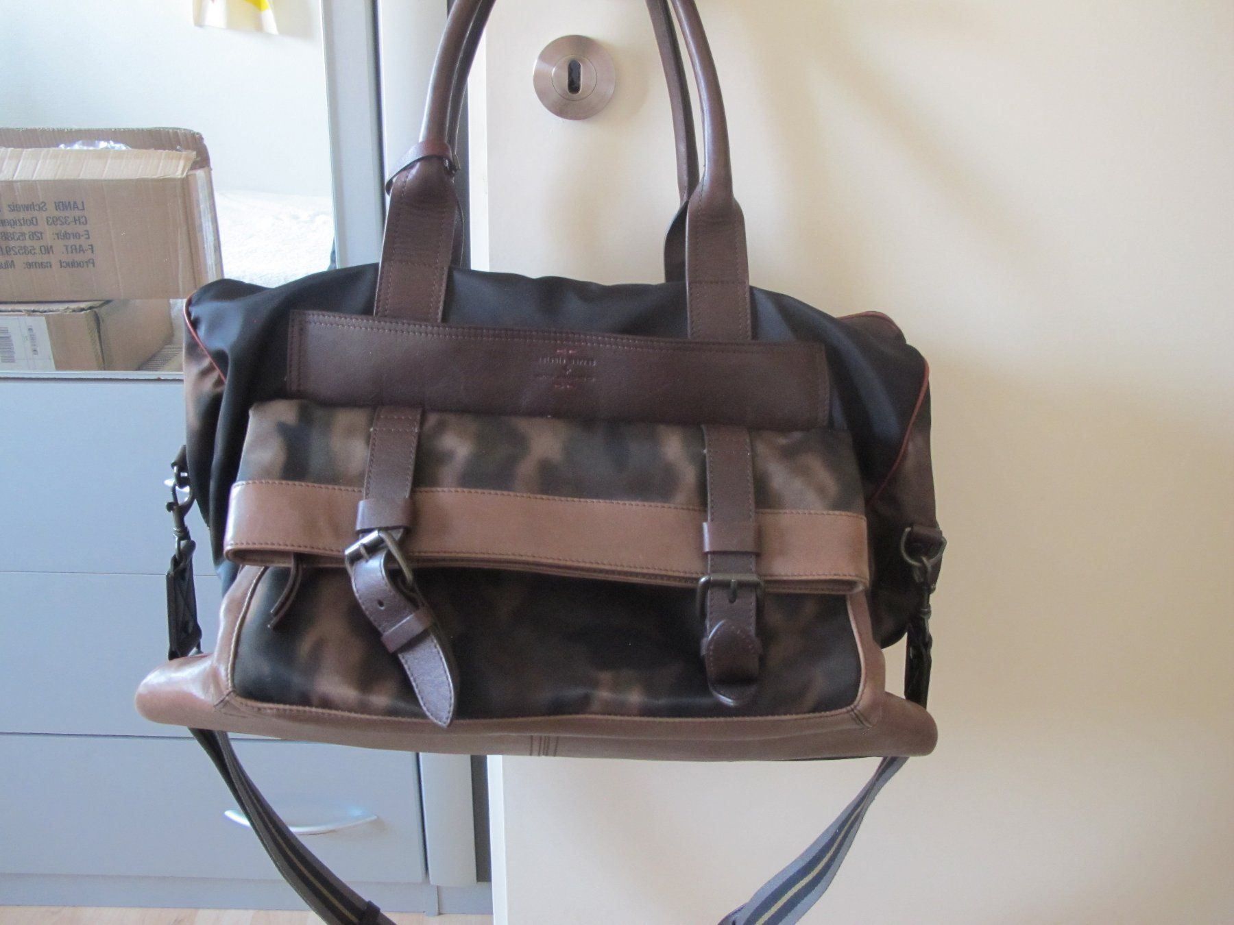Borse da donna: Antonio Marras  Piquadro Handtasche Top – Nuovo (secondo la descrizione) da Altnau venduto da LinaAuktion 1