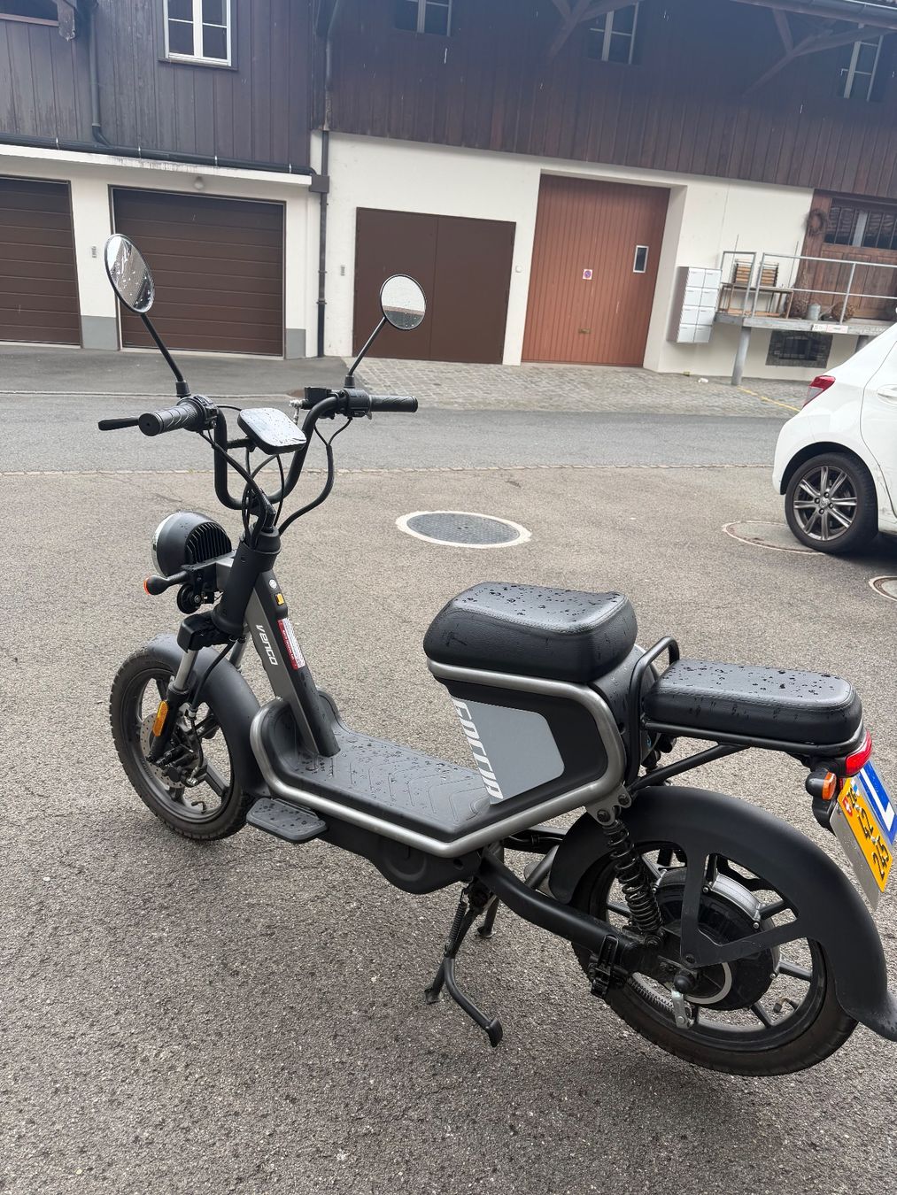 Scooters: E-Roller 45km/h Vengo Schwarz – D'occasion à Cham par fab_6x75 1