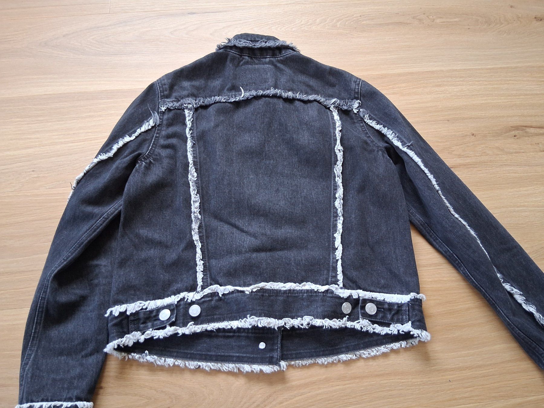 Weekday Jacken: Weekday Jeansjacke S – Gebraucht aus Lengnau AG von Nathi88 1