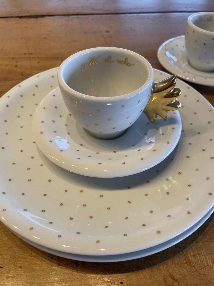 Set di piatti: Kaffeeservice mit Golddekor 2er Set – Nuovo (secondo la descrizione) da Wolfhausen venduto da CHRZOL