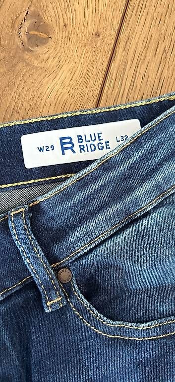 Jeans: Blue Ridge Jeans – Usato da Bargen BE venduto da Sim6114