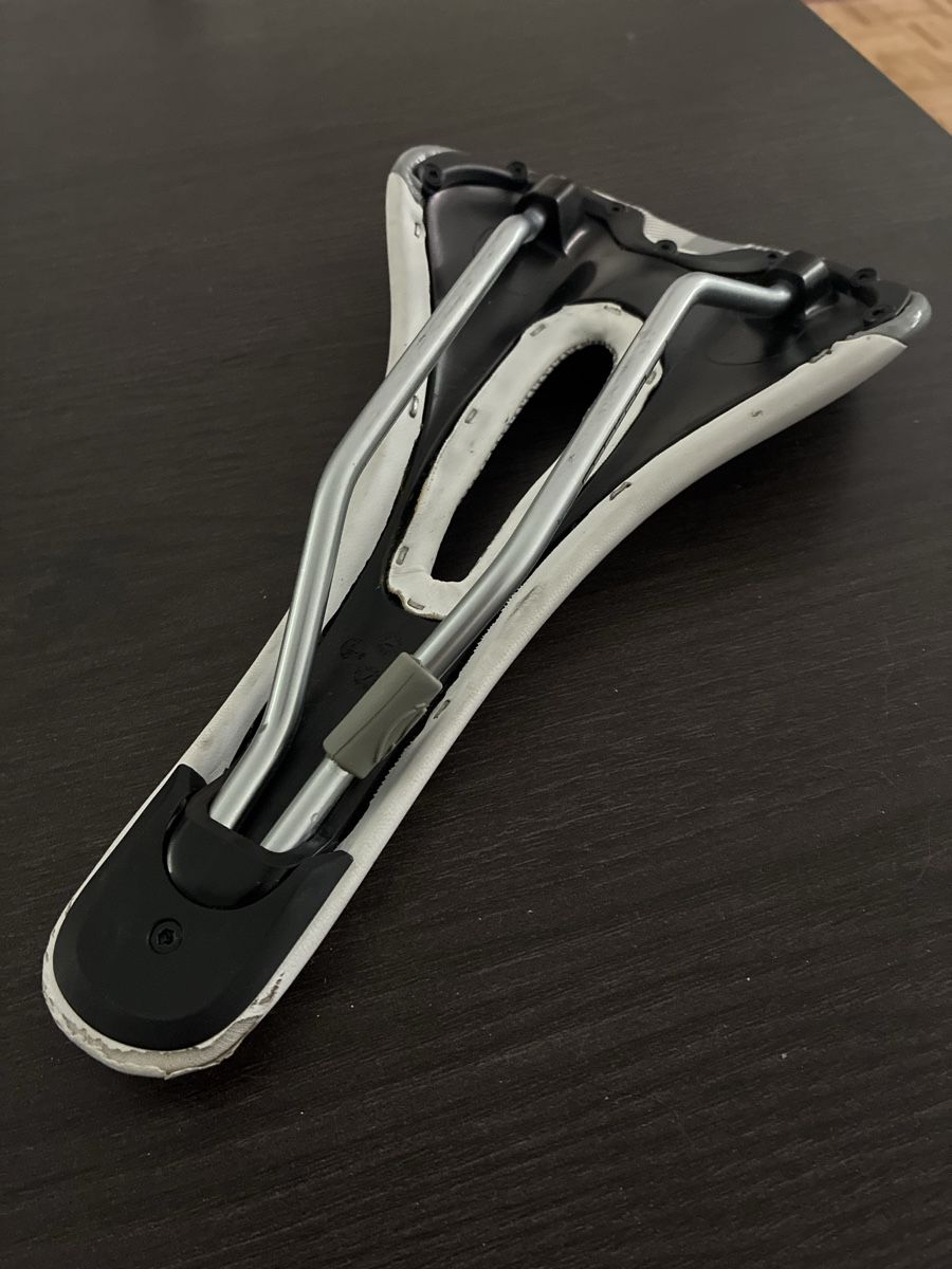 Pièces détachées: Selle Contec et poignée Sram – D'occasion à Yverdon-les-Bains par Fernando_Perez 6