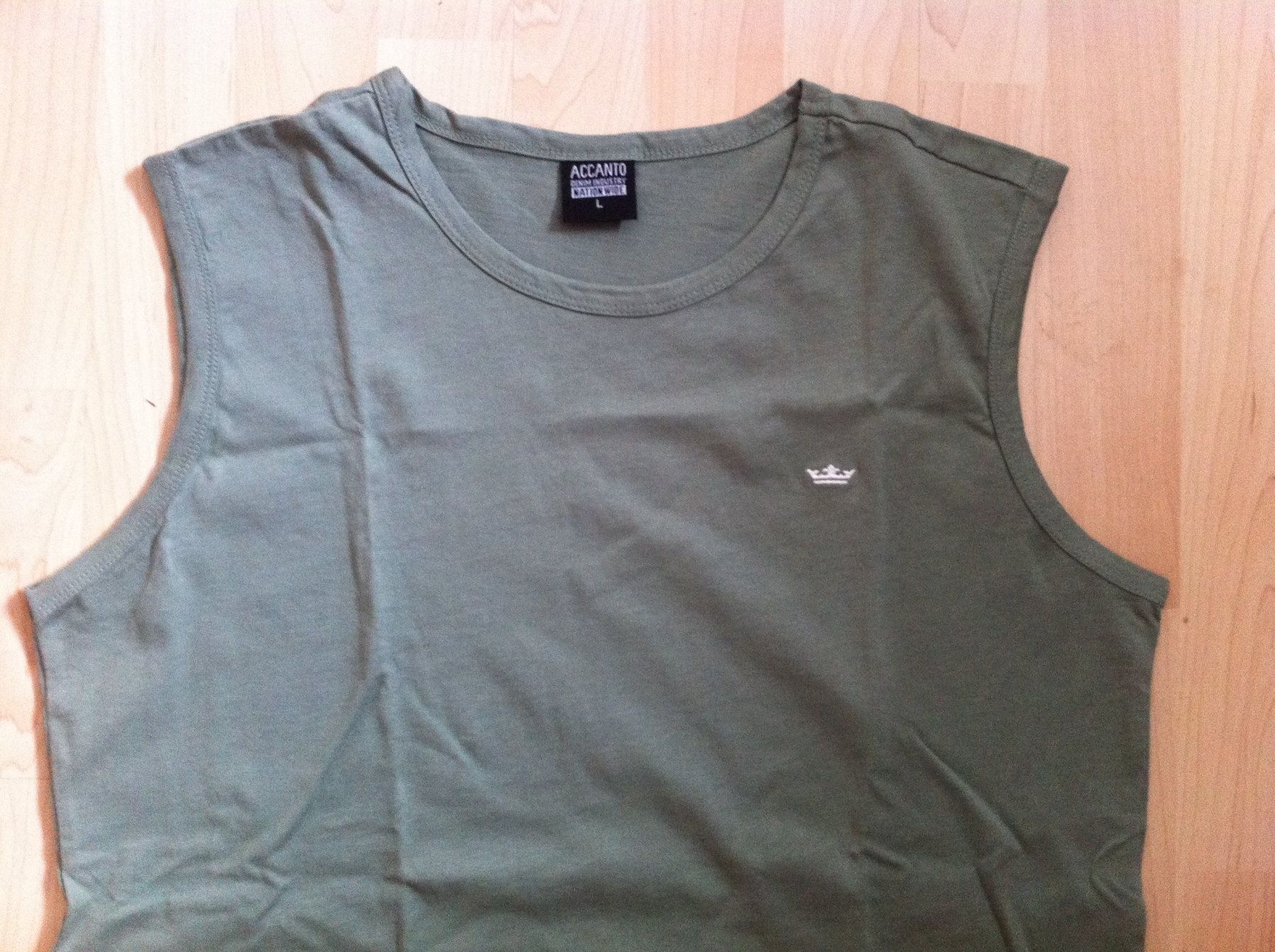 T-shirt: Achselshirt Gr. L – Nuovo (secondo la descrizione) da Brunnen venduto da Artemis53 1