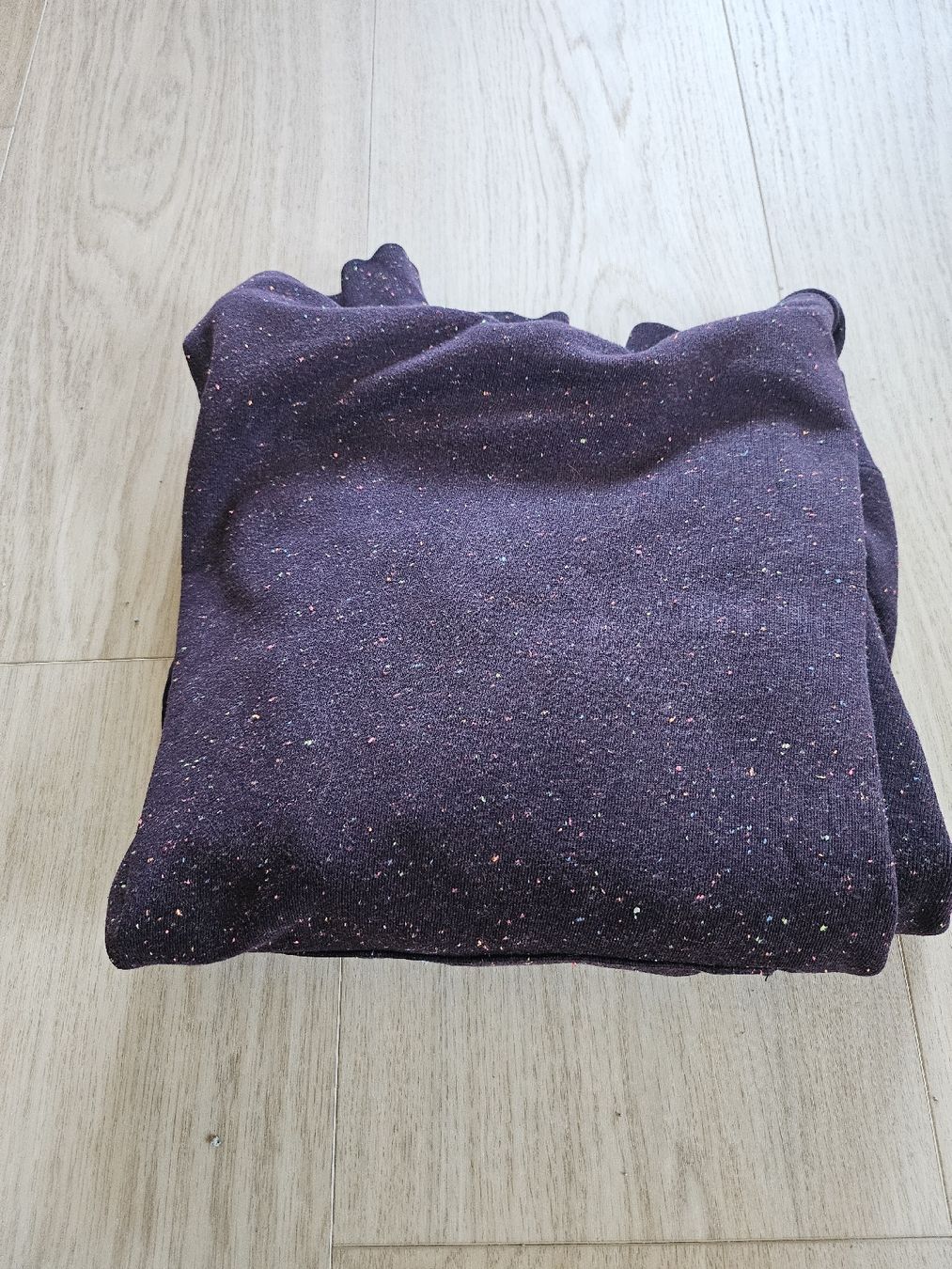 Carhartt Maglioni & Felpe: Sweat à capuche Carhartt, taille M, violet – Usato da La Joux FR venduto da car_ck96 5