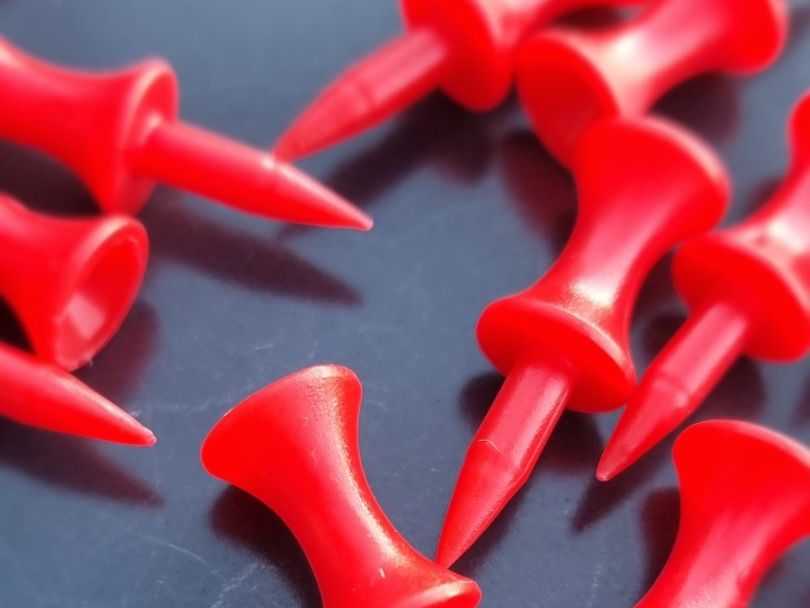 Mazze & Set: Golf Tees Kunststoff 4cm 45 Stück – Nuovo e nell'imballaggio originale da Wangen SZ venduto da summus 2
