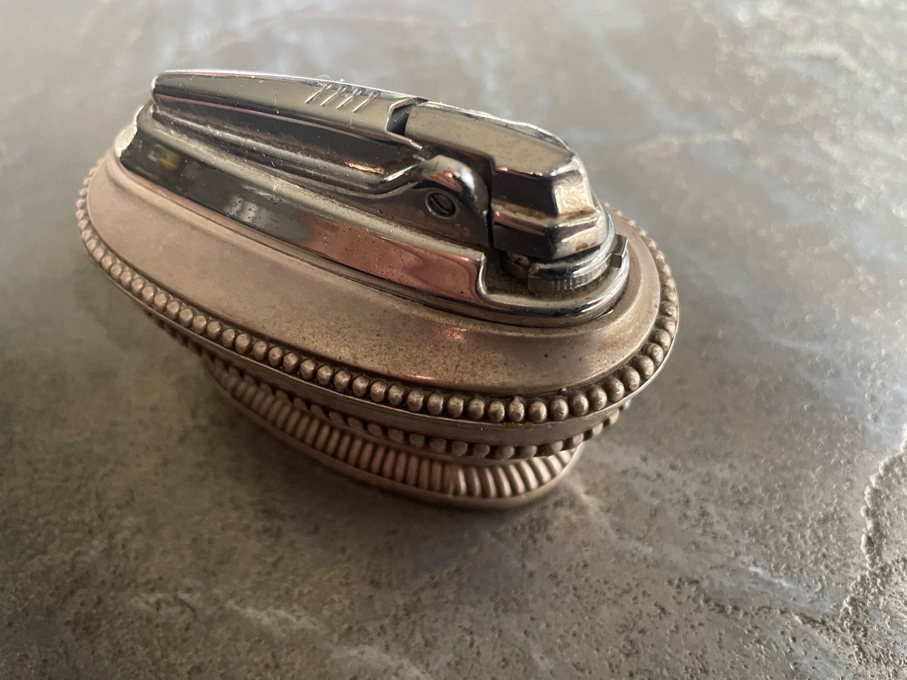 Ronson Accendini: Tischfeuerzeug Ronson versilbert Vintage – Usato da Volketswil venduto da rubin74 2