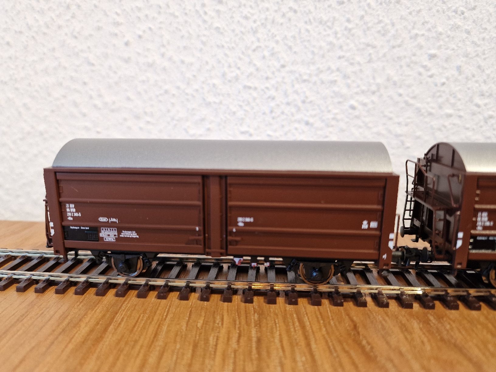 Roco Trains électriques: DSB Güterwagen H0 – Neuf avec emballage d'origine à Matten b. Interlaken par lor_hr9w 2