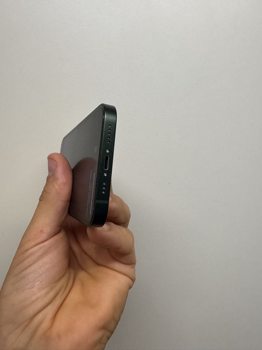 Apple Telefoni cellulari / Smartphones: iPhone 13 256 GB – Nuovo (secondo la descrizione) da Affoltern am Albis venduto da lapsko 4