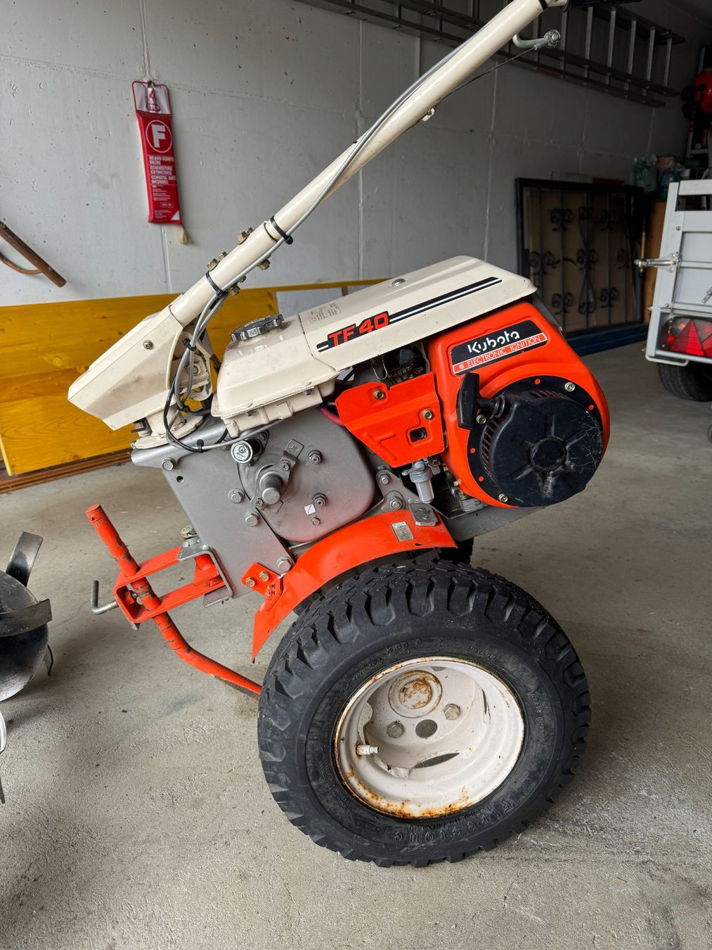 Kubota Alle Maschinen: Motorhacke Kubota TF40 – Gebraucht aus Schneisingen von Sonoris