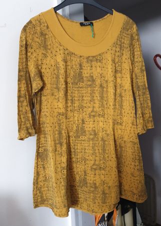 Tomo schönes Shirt Gr. 3