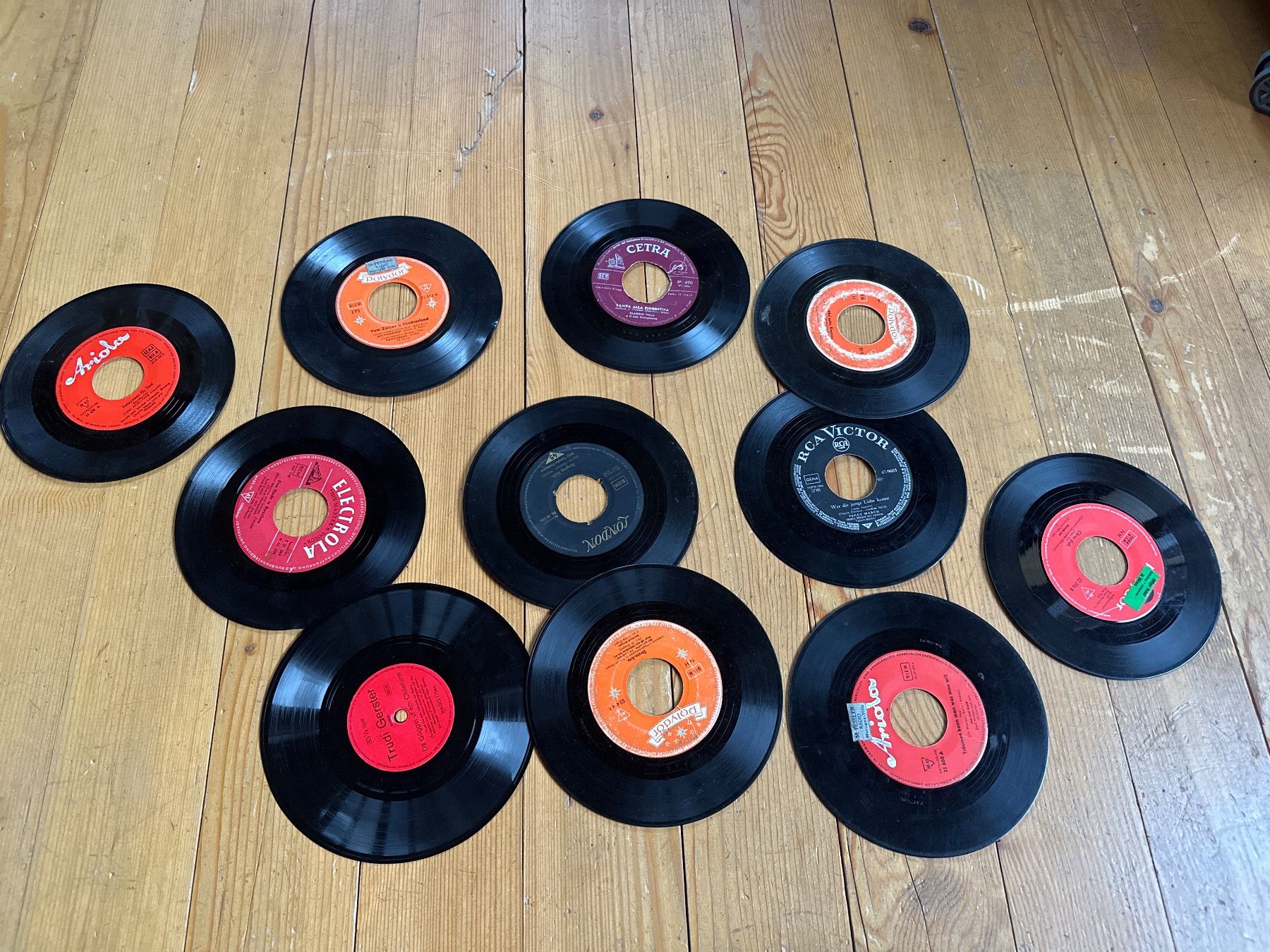 Dischi in vinile: Vinyl Schallplatten Sammlung Deko – Difettoso da Flanthey venduto da ale_xandra