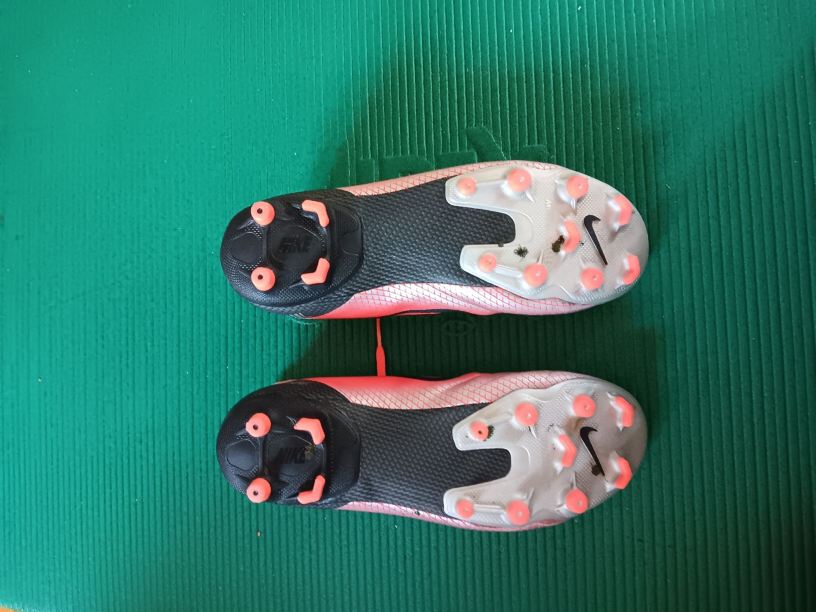 Nike Scarpe per ragazzi: Fussball schuhe  – Usato da Luzern venduto da Gegi5 1