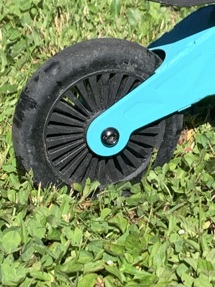 Giocattoli: Roller Razor Deltawing, Top Zustand. – Usato da Staufen venduto da Bilancia06 7
