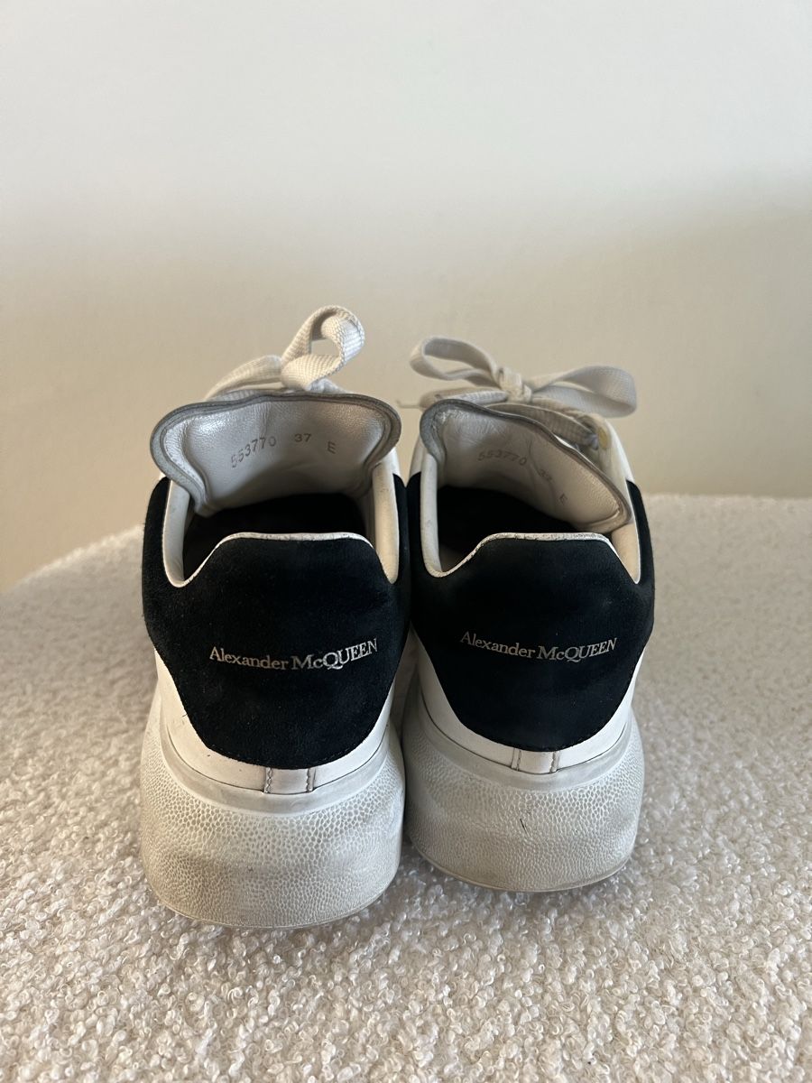 Damenschuhe: Alexander McQueen Sneaker – Gebraucht aus Baar von Lila2006 1